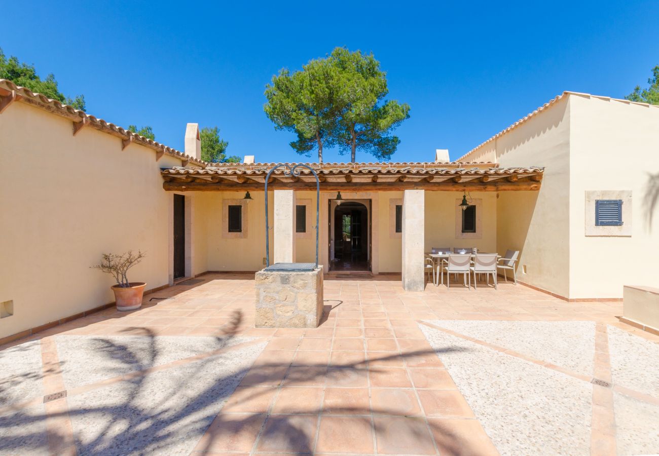 House in Capdepera - YourHouse Son Jaumell, spacious finca near Cala Ratjada and Capdepera golf