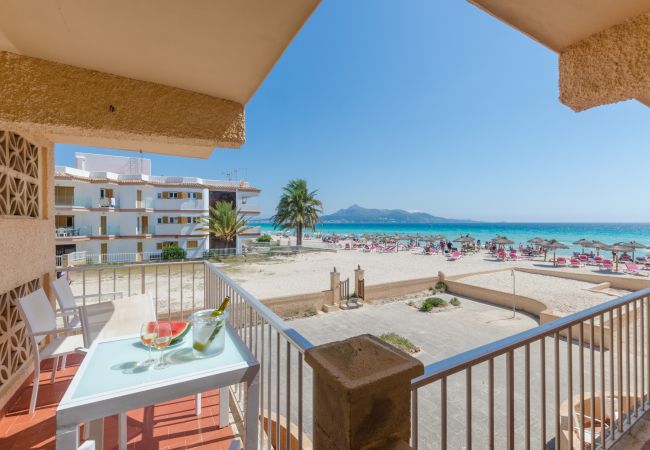 Apartment in Puerto de Alcudia - YourHouse Voramar 1C, beach apartment for 4 people