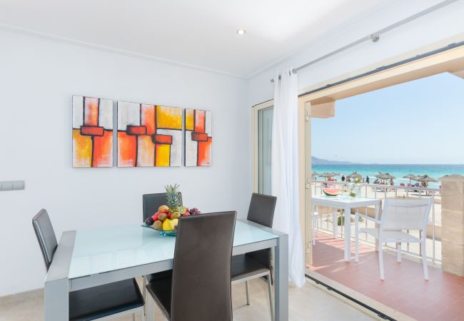 Apartment in Puerto de Alcudia - YourHouse Voramar 1C, beach apartment for 4 people