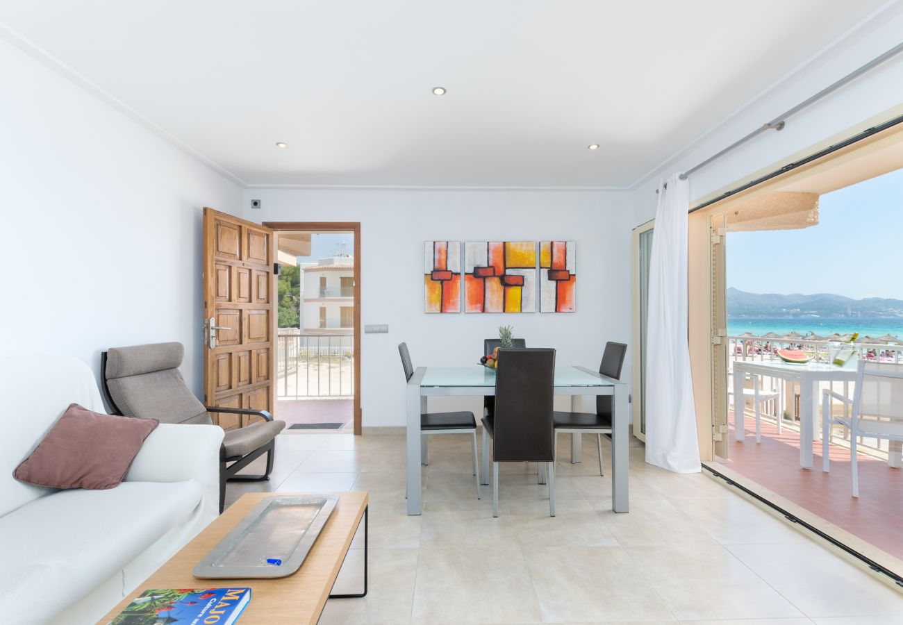 Apartment in Puerto de Alcudia - YourHouse Voramar 1C, beach apartment for 4 people