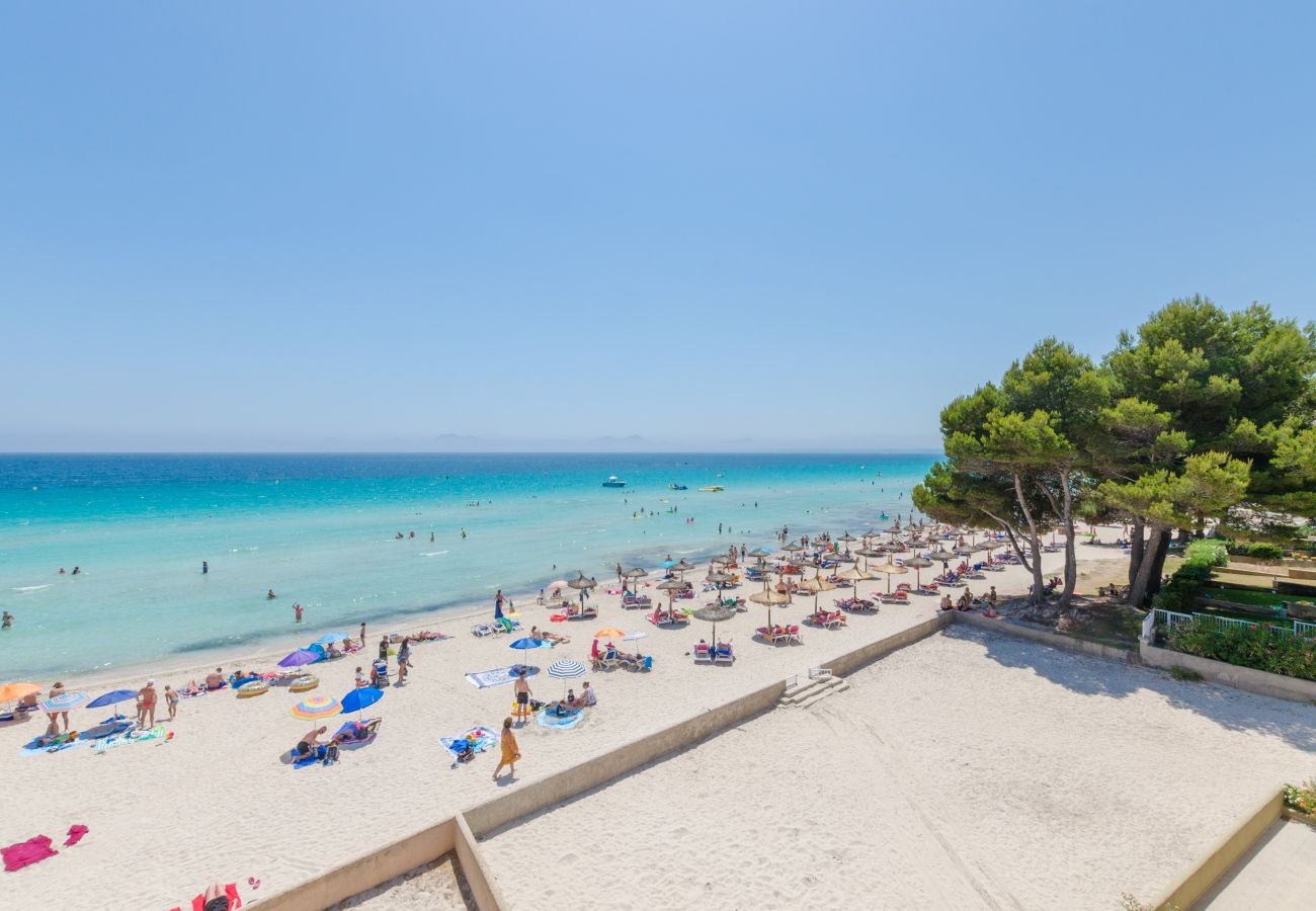 Apartment in Puerto de Alcudia - YourHouse Voramar 1C, beach apartment for 4 people