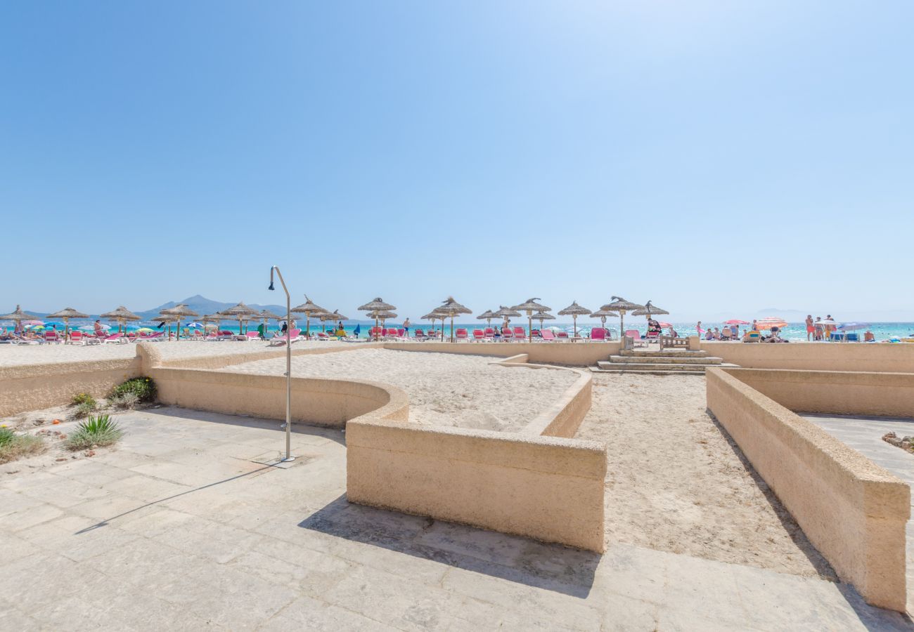 Apartment in Puerto de Alcudia - YourHouse Voramar 1C, beach apartment for 4 people