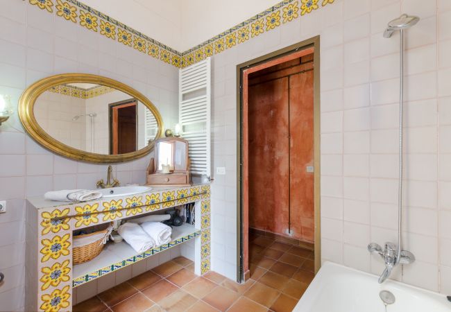 House in Petra - YourHouse Sa Cova, quiet finca surrounded by nature House in Petra - YourHouse Sa Cova, quiet finca surrounded by nature