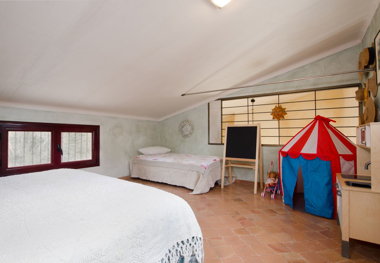 House in Petra - YourHouse Sa Cova, quiet finca surrounded by nature