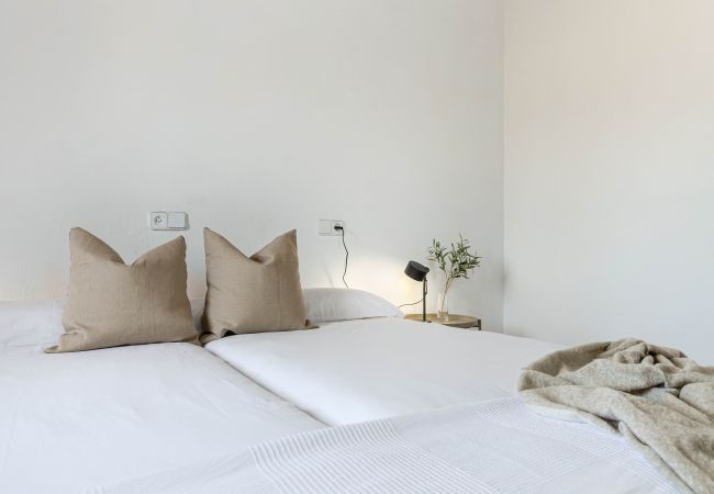 Villa in Lloseta - Lovely villa with private pool and ping pong table in the mountains, YourHouse Lemontree _Can Antic Villa in Lloseta - Lovely villa with private pool and ping pong table in the mountains, YourHouse Lemontree _Can Antic