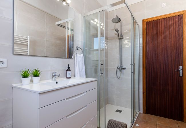 Villa in Lloseta - Lovely villa with private pool and ping pong table in the mountains, YourHouse Lemontree _Can Antic Villa in Lloseta - Lovely villa with private pool and ping pong table in the mountains, YourHouse Lemontree _Can Antic