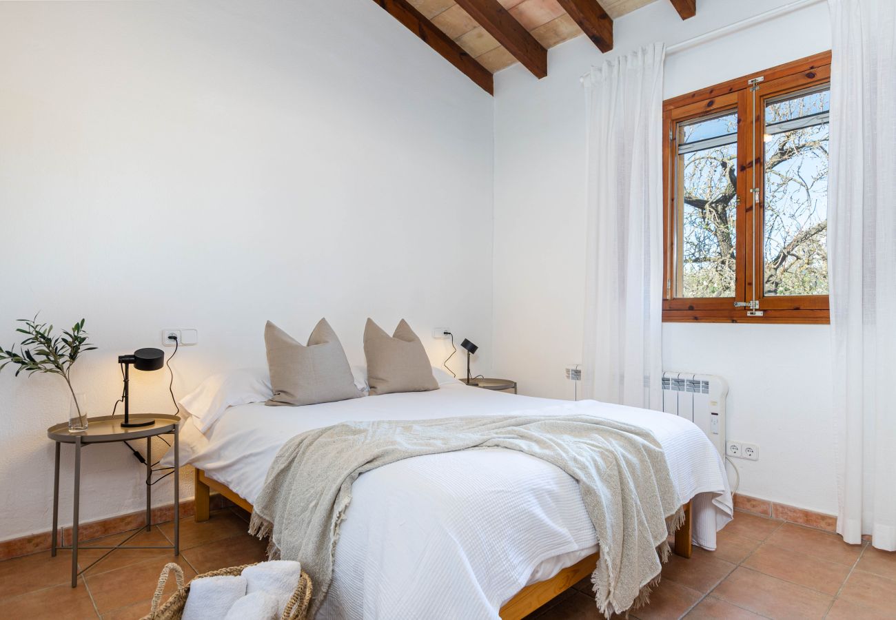 Villa in Lloseta - Lovely villa with private pool and ping pong table in the mountains, YourHouse Lemontree _Can Antic