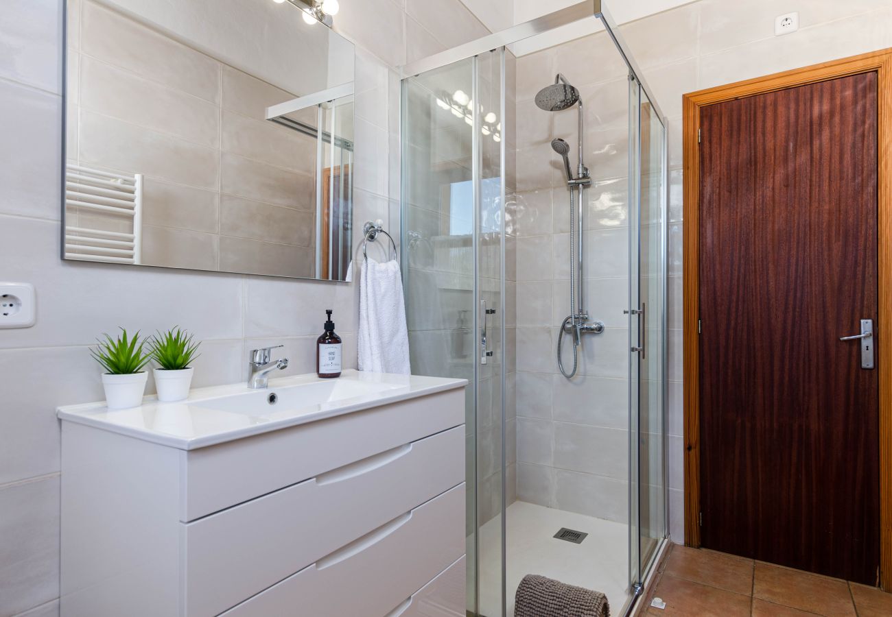 Villa in Lloseta - Lovely villa with private pool and ping pong table in the mountains, YourHouse Lemontree _Can Antic