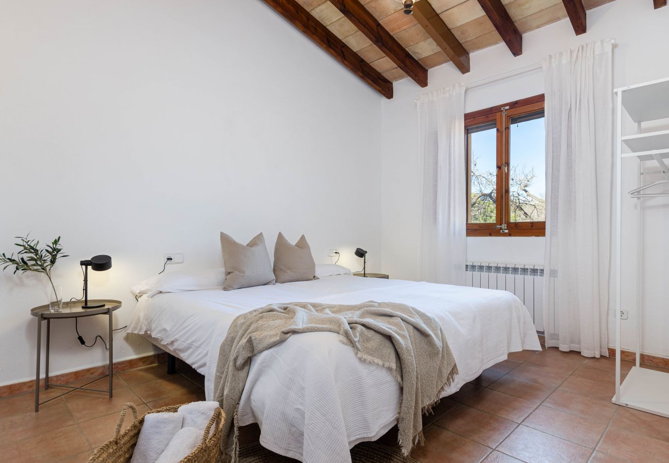 Villa in Lloseta - Lovely villa with private pool and ping pong table in the mountains, YourHouse Lemontree _Can Antic