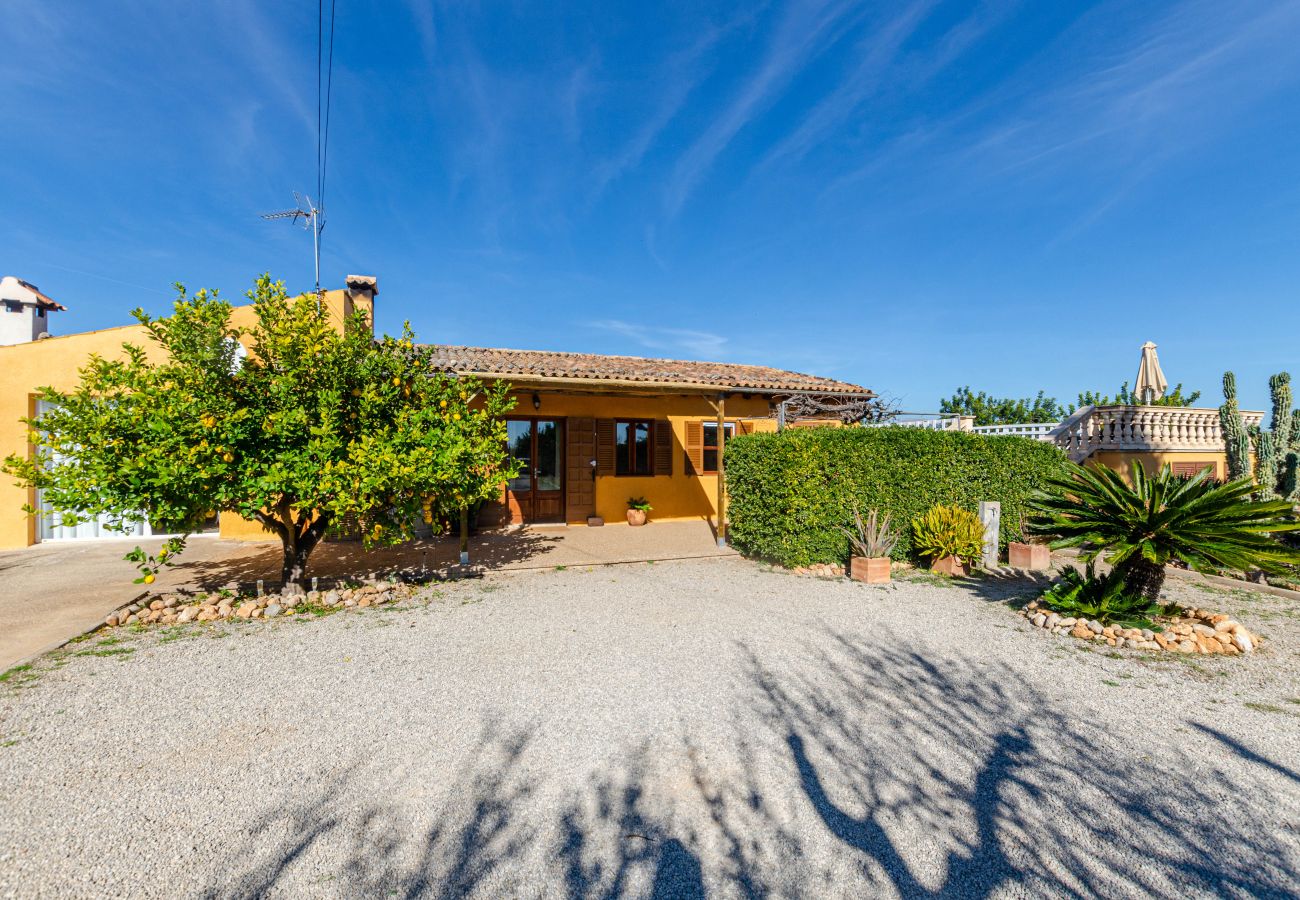 Villa in Lloseta - Lovely villa with private pool and ping pong table in the mountains, YourHouse Lemontree _Can Antic