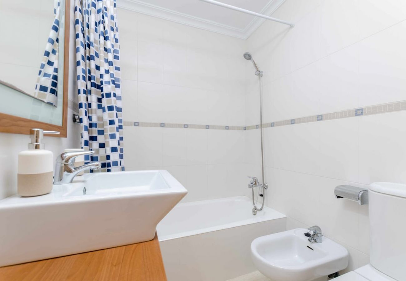 Apartment in Alcudia - YourHouse Roses 16, beach apartment, perfect for 2-4 people