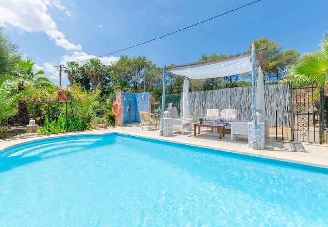 House in Sa Pobla - YourHouse Crestaix - finca with pool and terrace for 4 guests