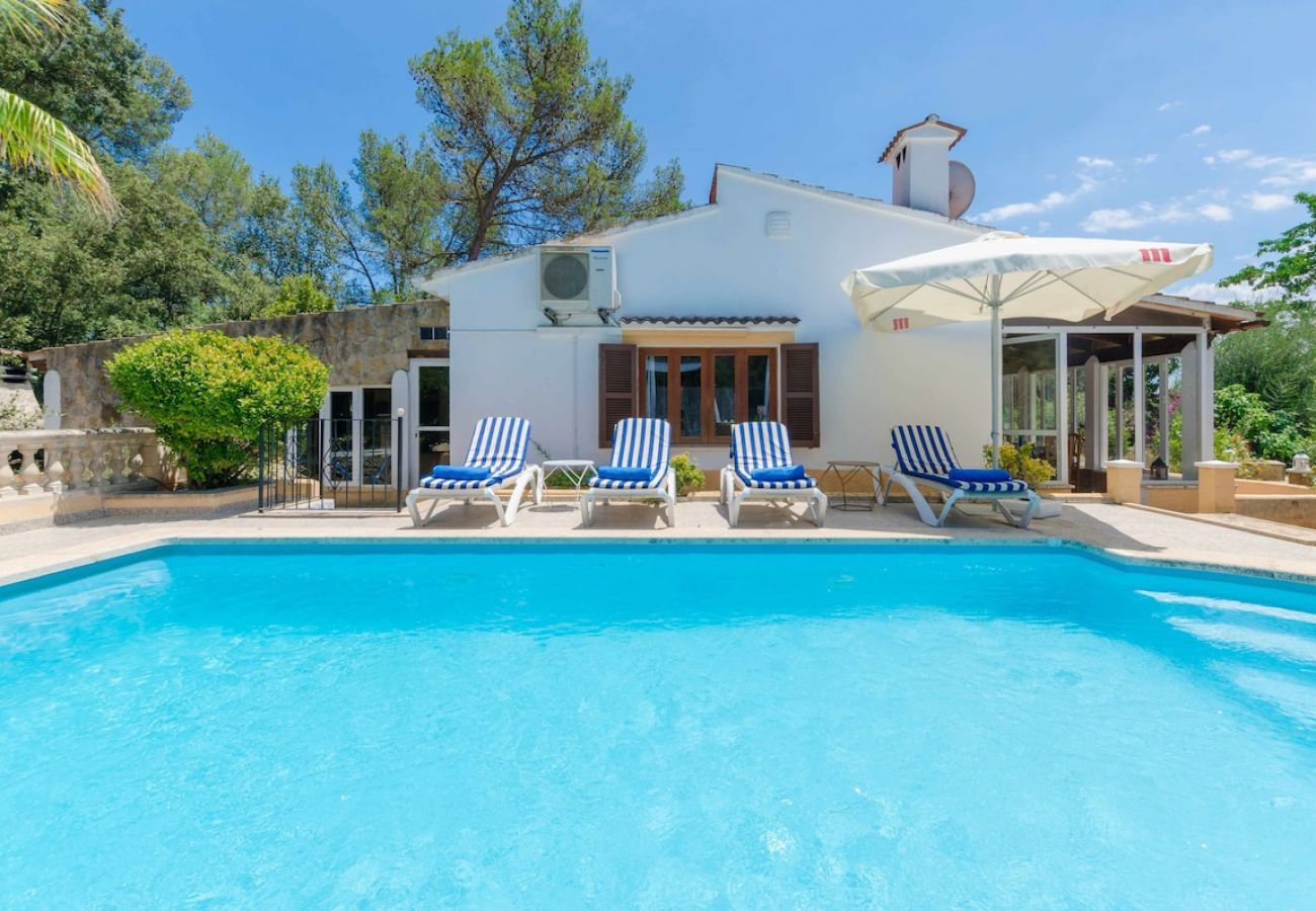 House in Sa Pobla - YourHouse Crestaix - finca with pool and terrace for 4 guests
