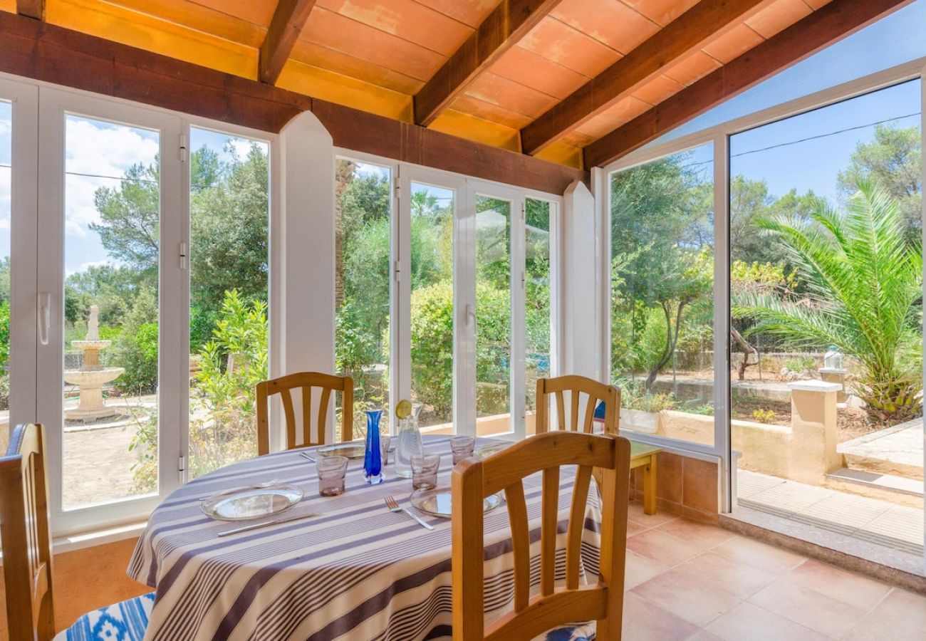 House in Sa Pobla - YourHouse Crestaix - finca with pool and terrace for 4 guests