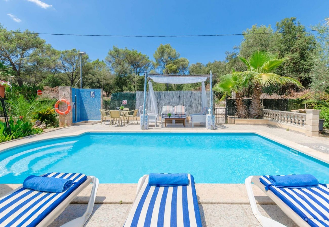 House in Sa Pobla - YourHouse Crestaix - finca with pool and terrace for 4 guests
