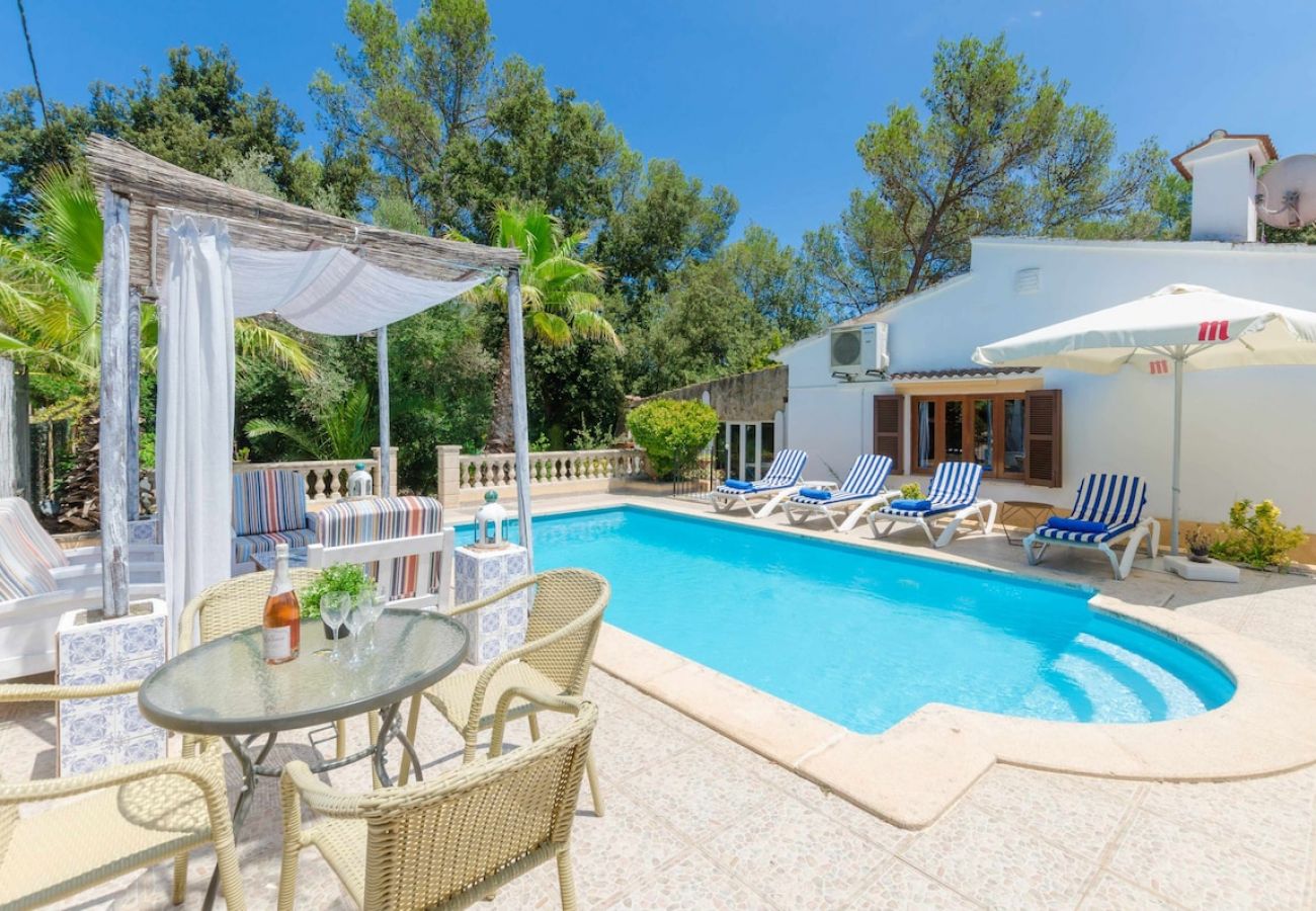 House in Sa Pobla - YourHouse Crestaix - finca with pool and terrace for 4 guests
