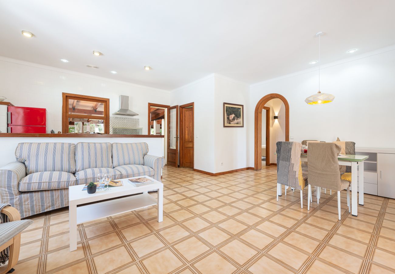 House in Sa Pobla - YourHouse Crestaix - finca with pool and terrace for 4 guests