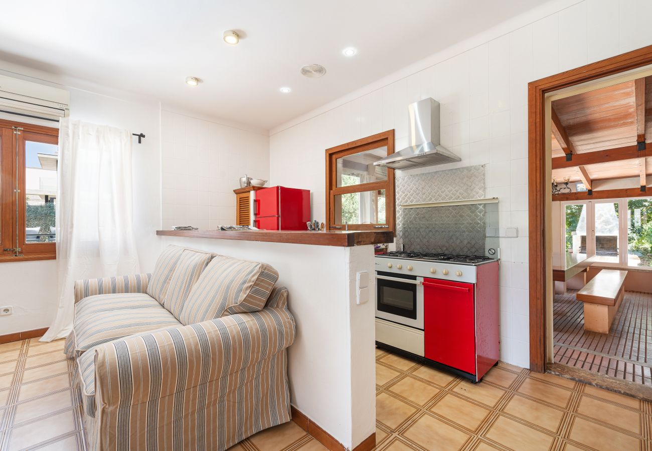 House in Sa Pobla - YourHouse Crestaix - finca with pool and terrace for 4 guests