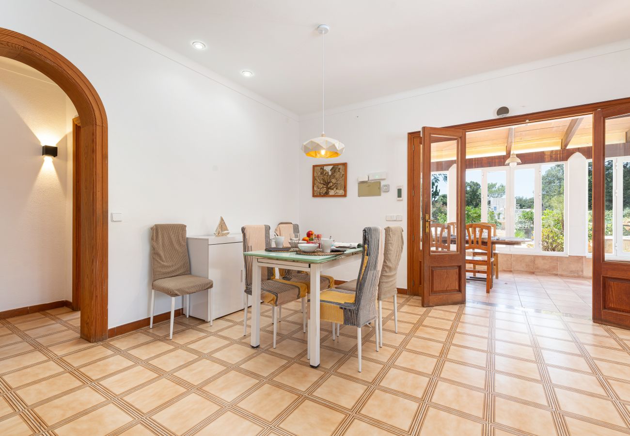 House in Sa Pobla - YourHouse Crestaix - finca with pool and terrace for 4 guests