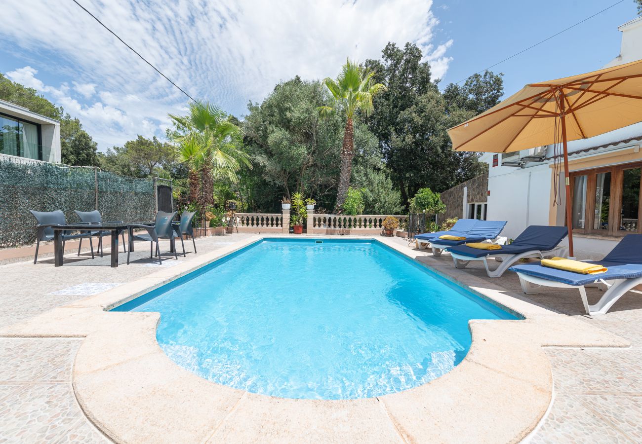 House in Sa Pobla - YourHouse Crestaix - finca with pool and terrace for 4 guests
