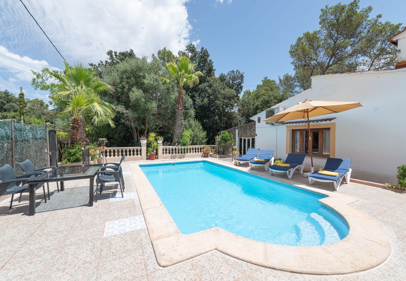 House in Sa Pobla - YourHouse Crestaix - finca with pool and terrace for 4 guests