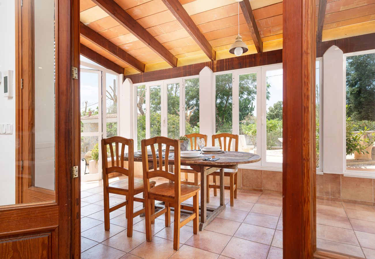 House in Sa Pobla - YourHouse Crestaix - finca with pool and terrace for 4 guests