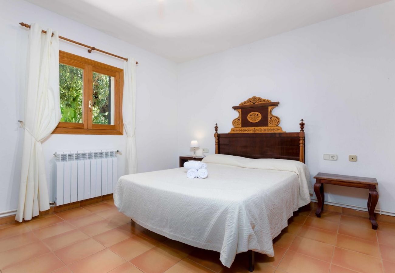 House in Sa Coma - YourHouse Es Garroveral 3, quiet and individual holidays in the Tramuntana area