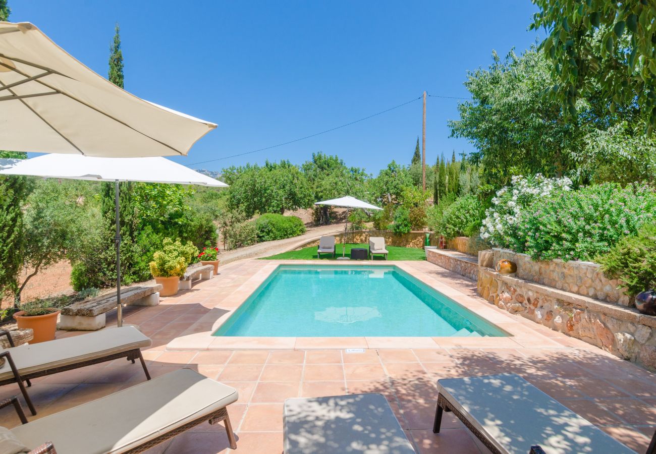 House in Sa Coma - YourHouse Es Garroveral 3, quiet and individual holidays in the Tramuntana area