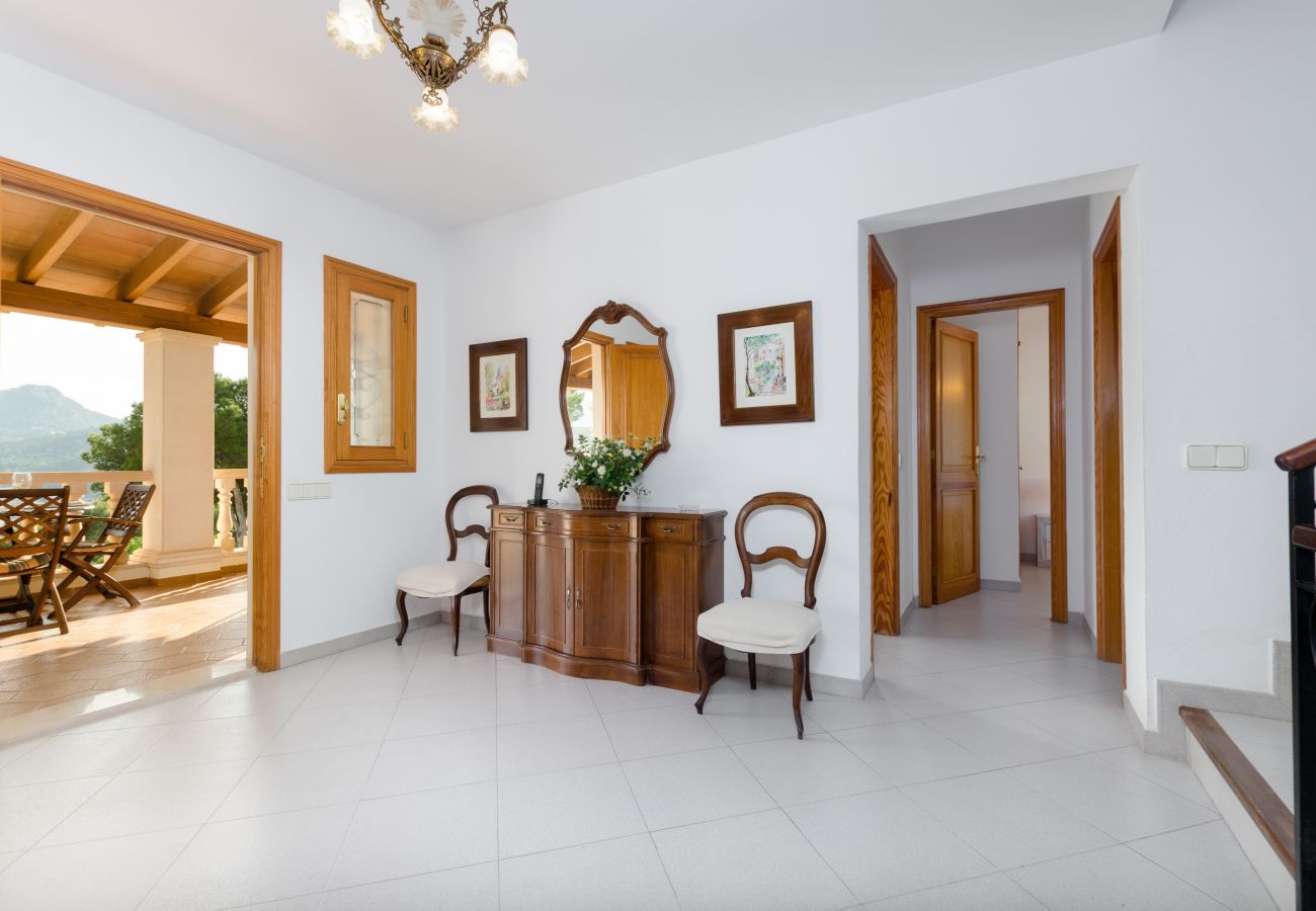 Villa in Andratx - YourHouse Binifat, spacious house overlooking Puerto de Andratx
