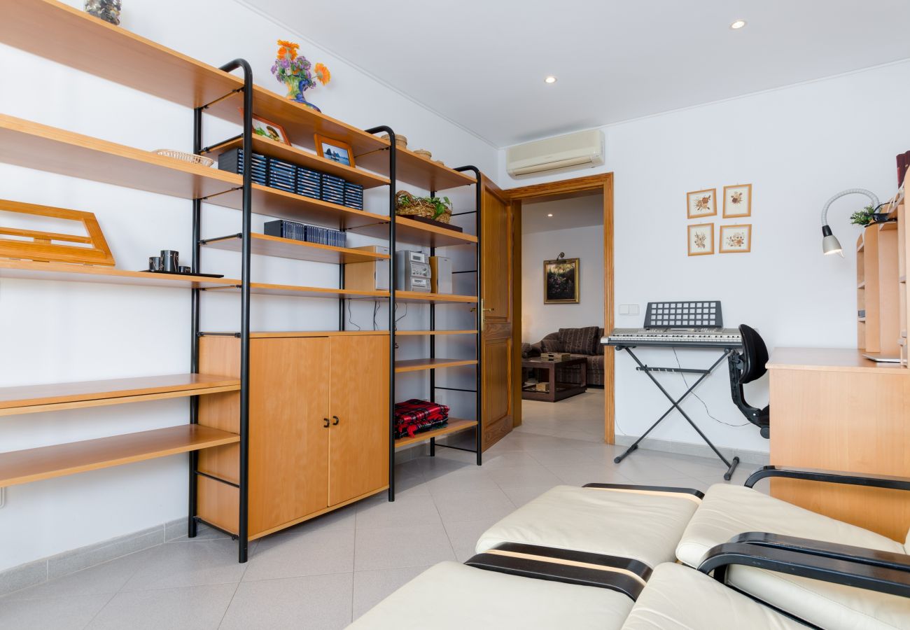 Villa in Andratx - YourHouse Binifat, spacious house overlooking Puerto de Andratx