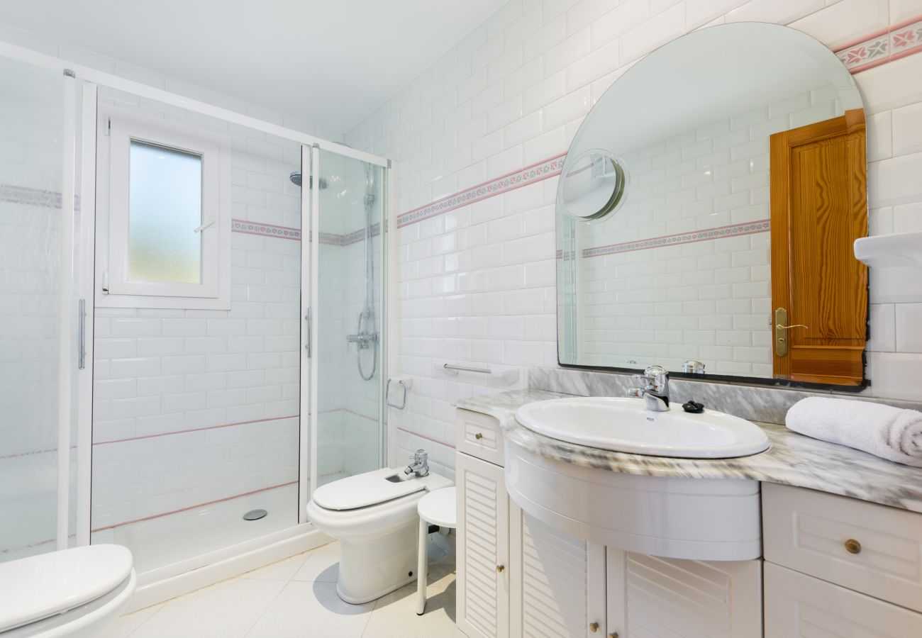 Villa in Andratx - YourHouse Binifat, spacious house overlooking Puerto de Andratx