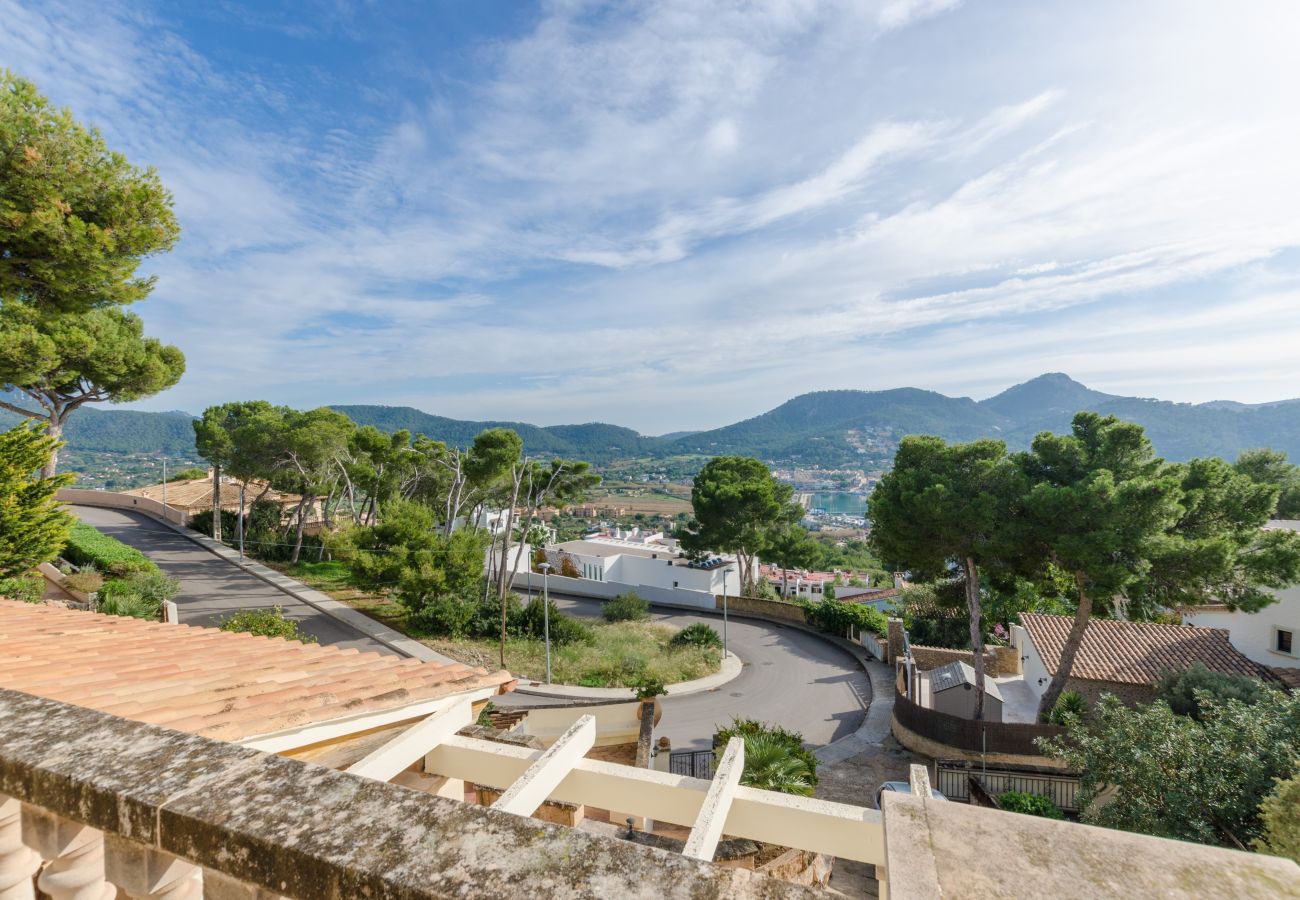 Villa in Andratx - YourHouse Binifat, spacious house overlooking Puerto de Andratx