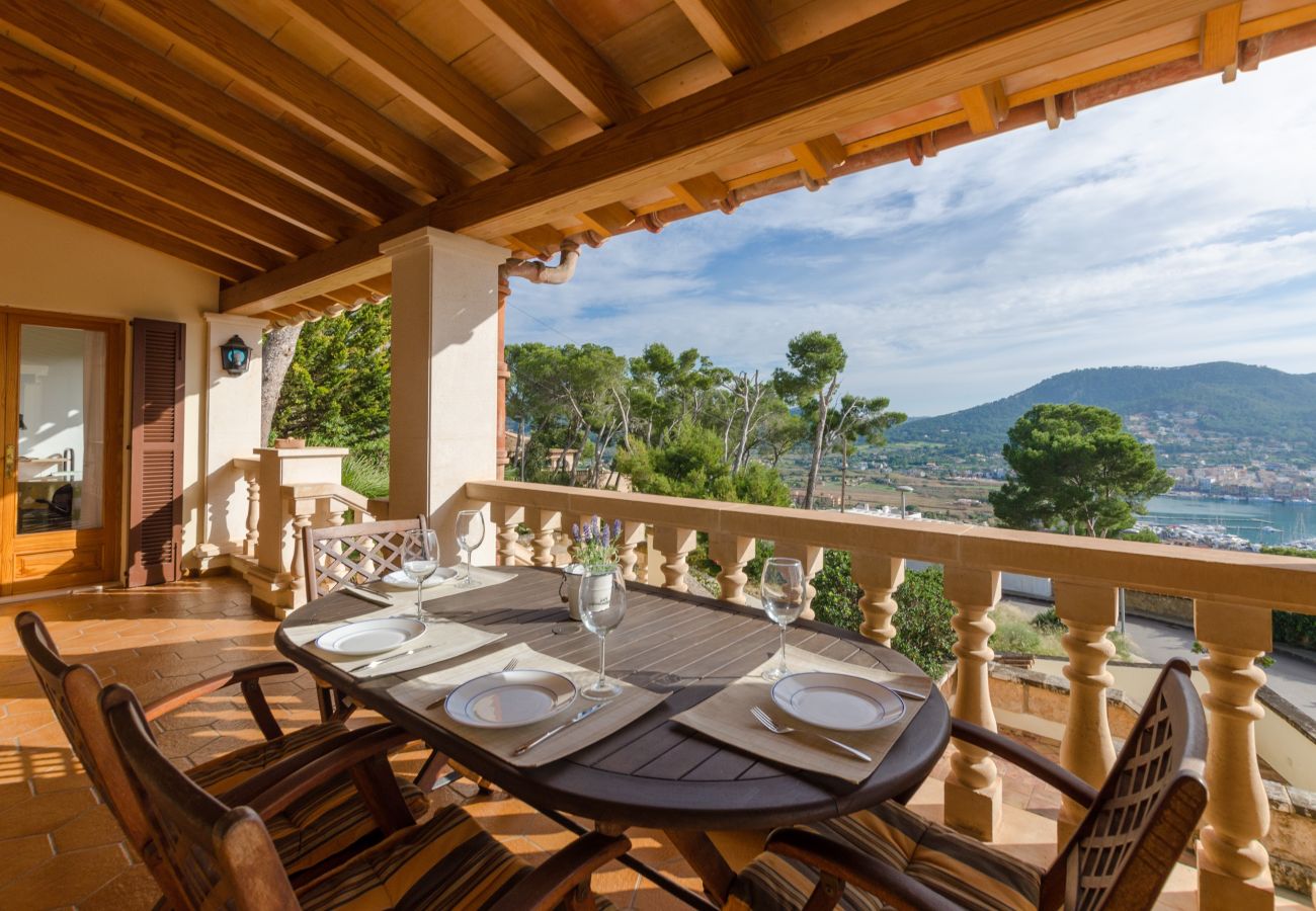 Villa in Andratx - YourHouse Binifat, spacious house overlooking Puerto de Andratx