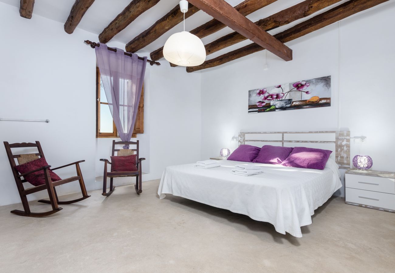House in Maria de la salut - YourHouse Llampi, wonderful rustic house in the midst of nature