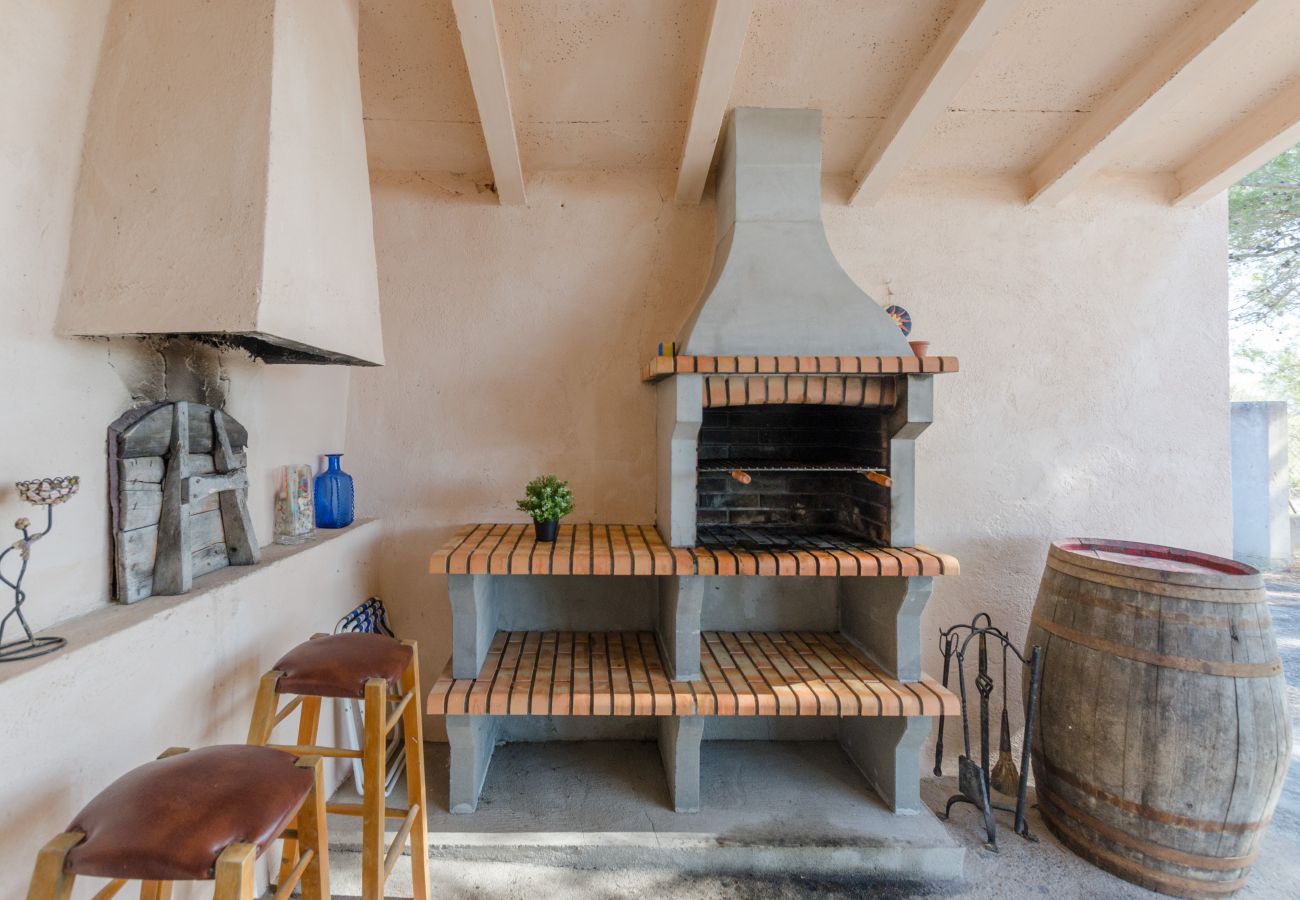 House in Maria de la salut - YourHouse Llampi, wonderful rustic house in the midst of nature