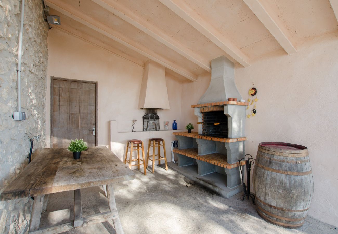 House in Maria de la salut - YourHouse Llampi, wonderful rustic house in the midst of nature