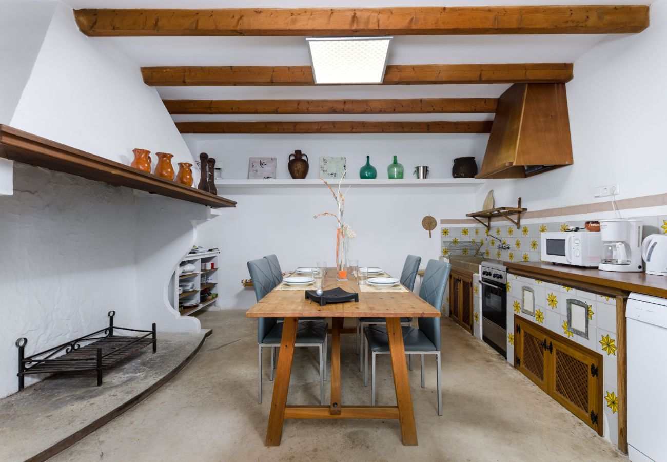 House in Maria de la salut - YourHouse Llampi, wonderful rustic house in the midst of nature