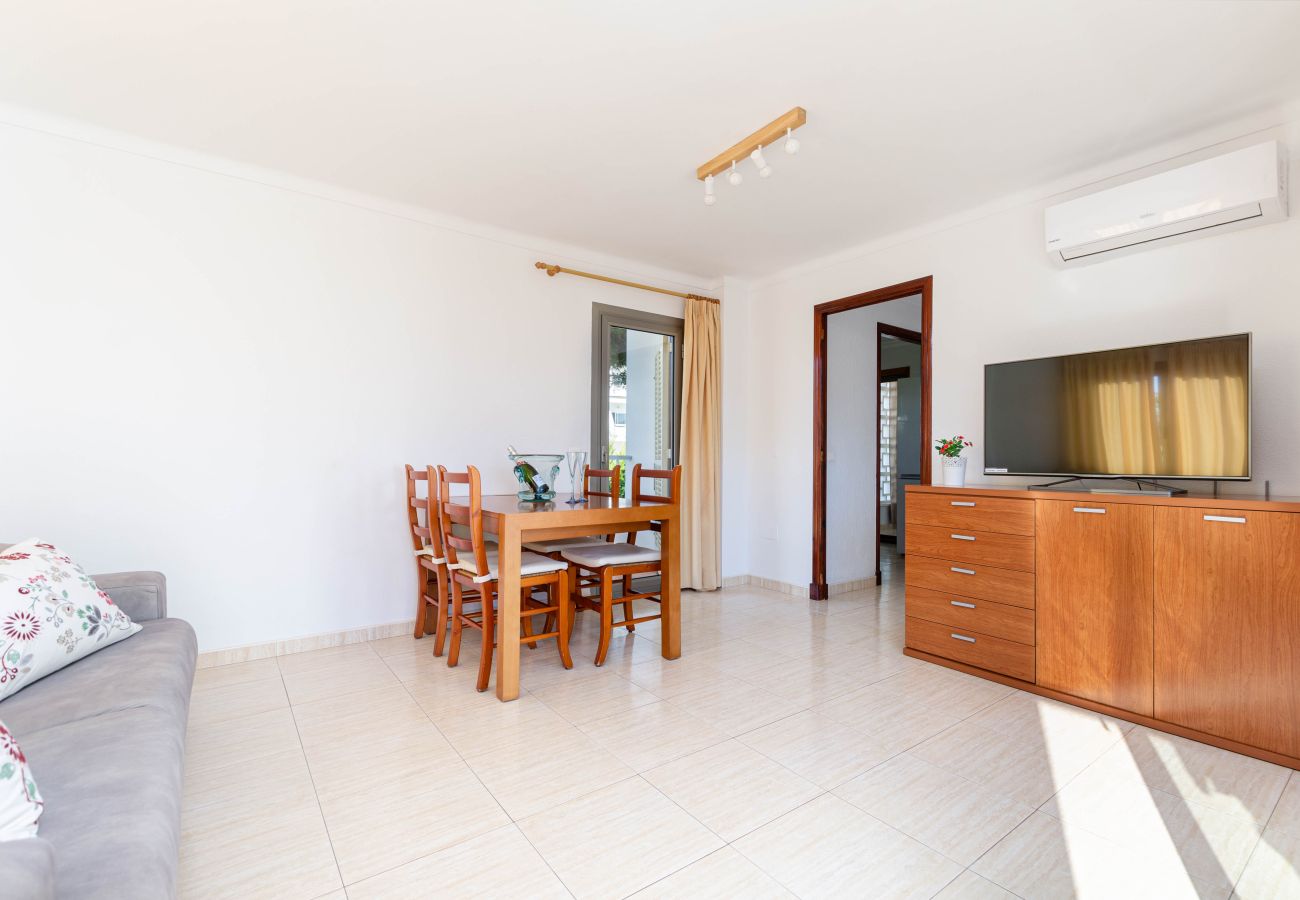 Apartment in Alcudia - YourHouse Roses 9, modern apartment in Playa de Muro