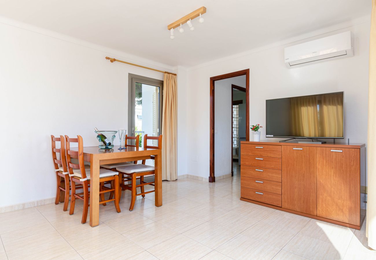 Apartment in Alcudia - YourHouse Roses 9, modern apartment in Playa de Muro