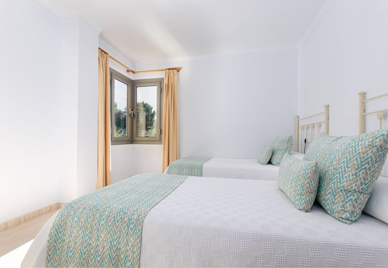 Apartment in Alcudia - YourHouse Roses 9, modern apartment in Playa de Muro