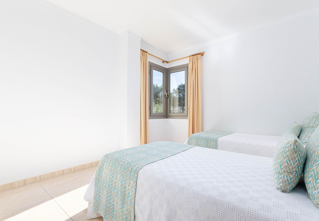 Apartment in Alcudia - YourHouse Roses 9, modern apartment in Playa de Muro