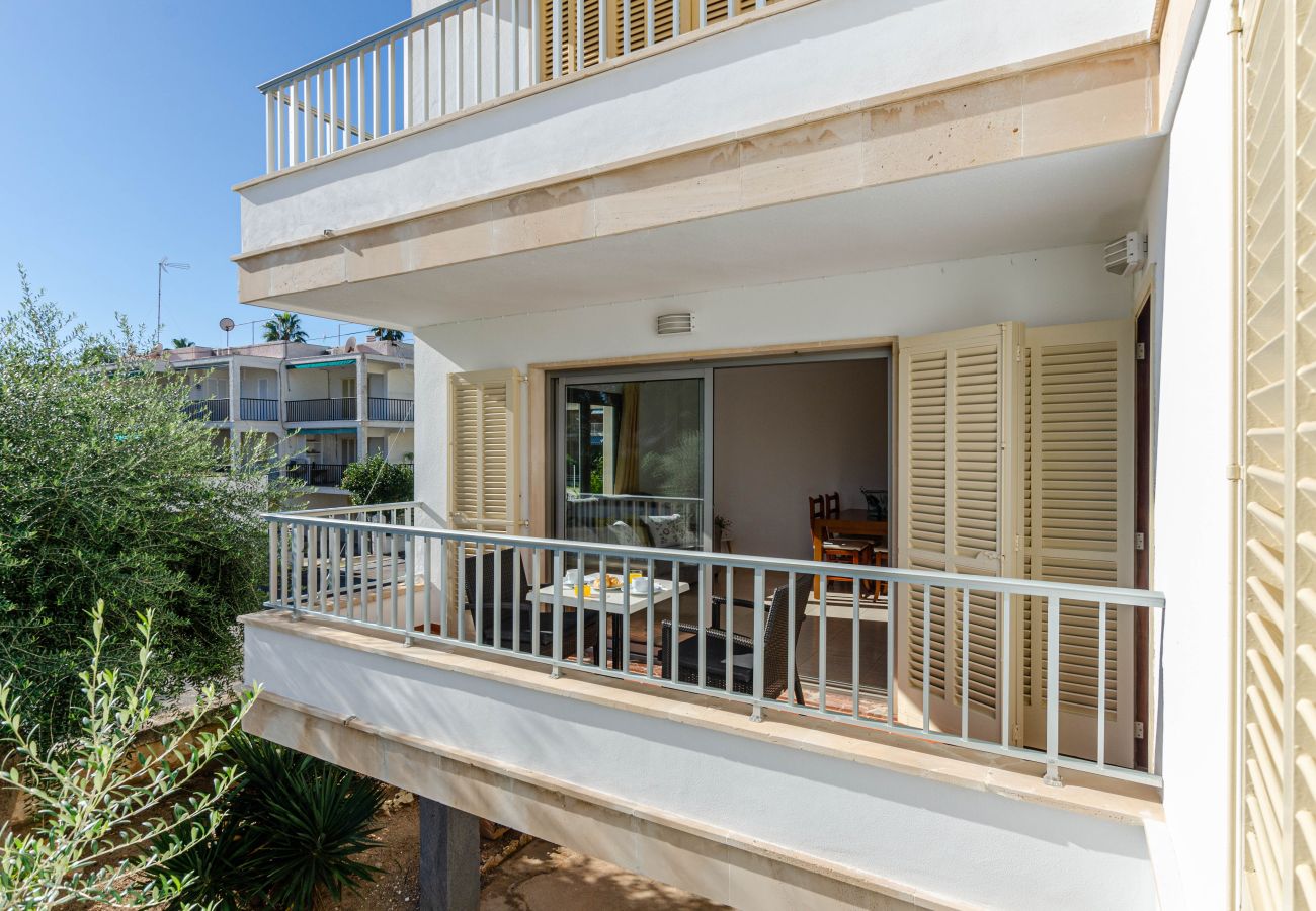 Apartment in Alcudia - YourHouse Roses 9, modern apartment in Playa de Muro