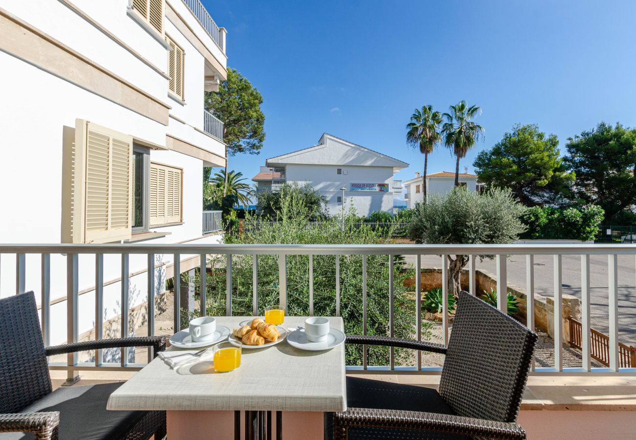 Apartment in Alcudia - YourHouse Roses 9, modern apartment in Playa de Muro