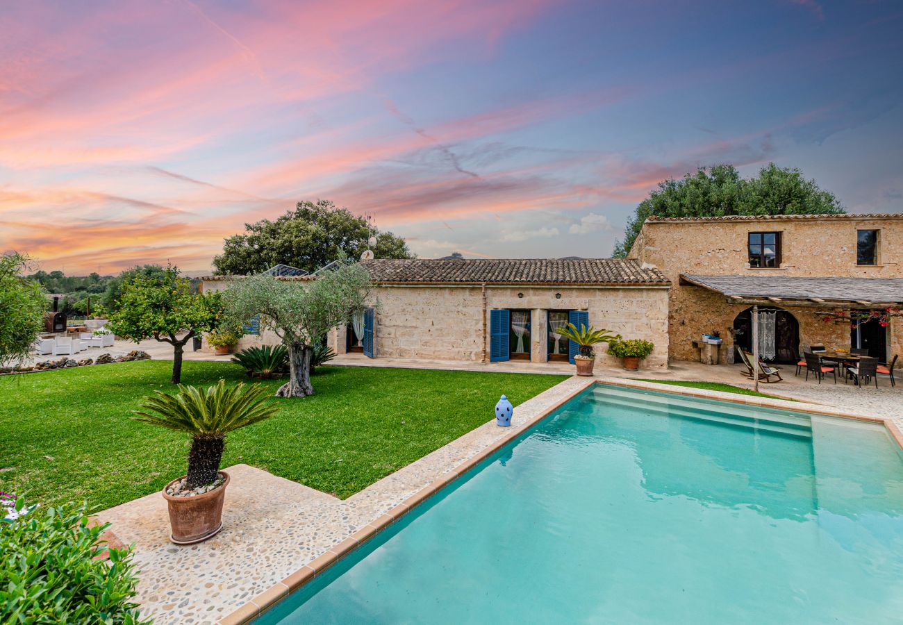 Country house in Sineu - YourHouse Son Costa, charming country house with private pool