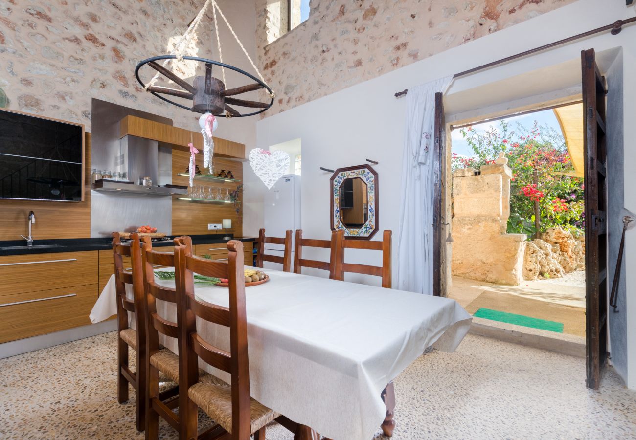 Country house in Sineu - YourHouse Son Costa, charming country house with private pool