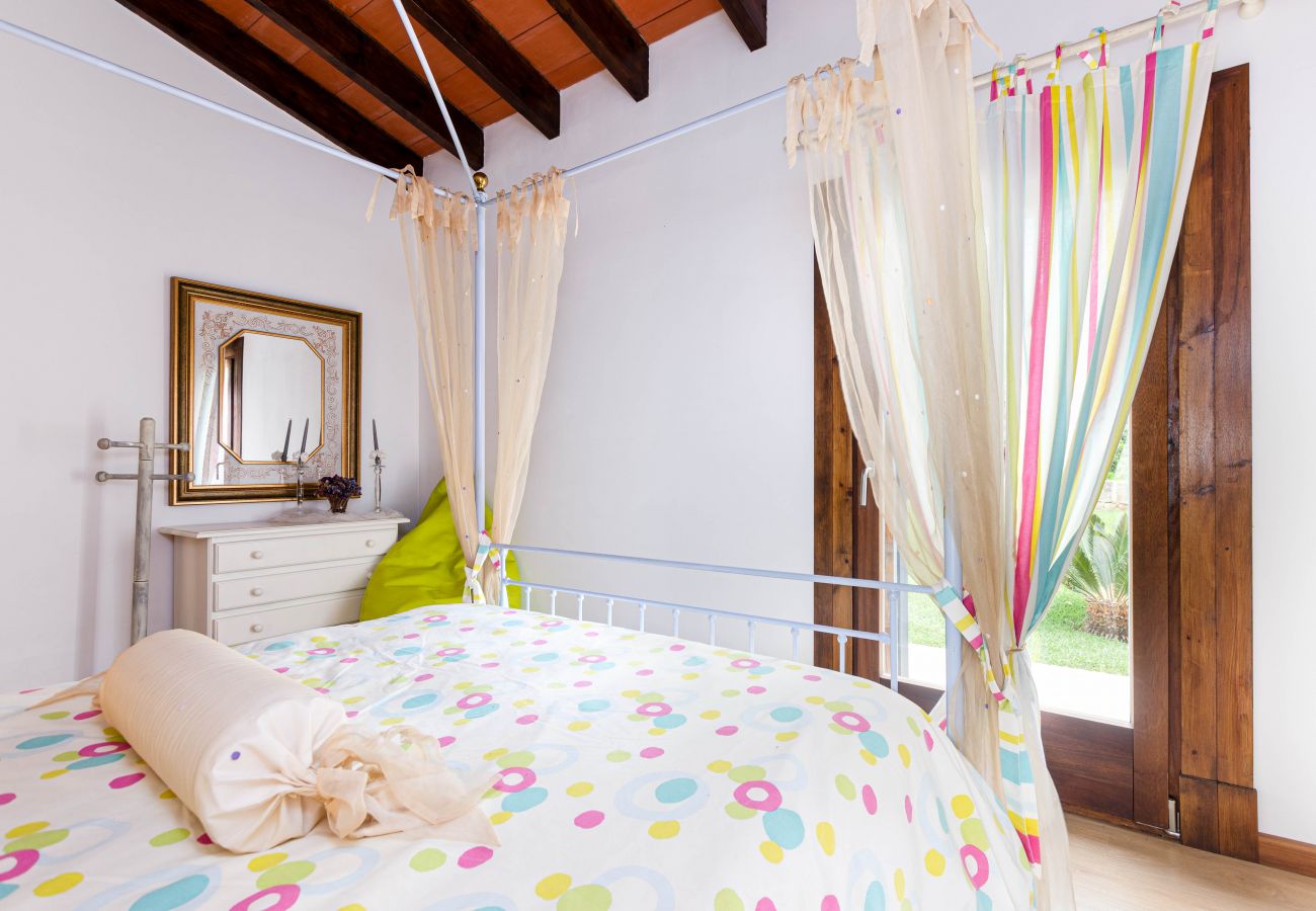 Country house in Sineu - YourHouse Son Costa, charming country house with private pool