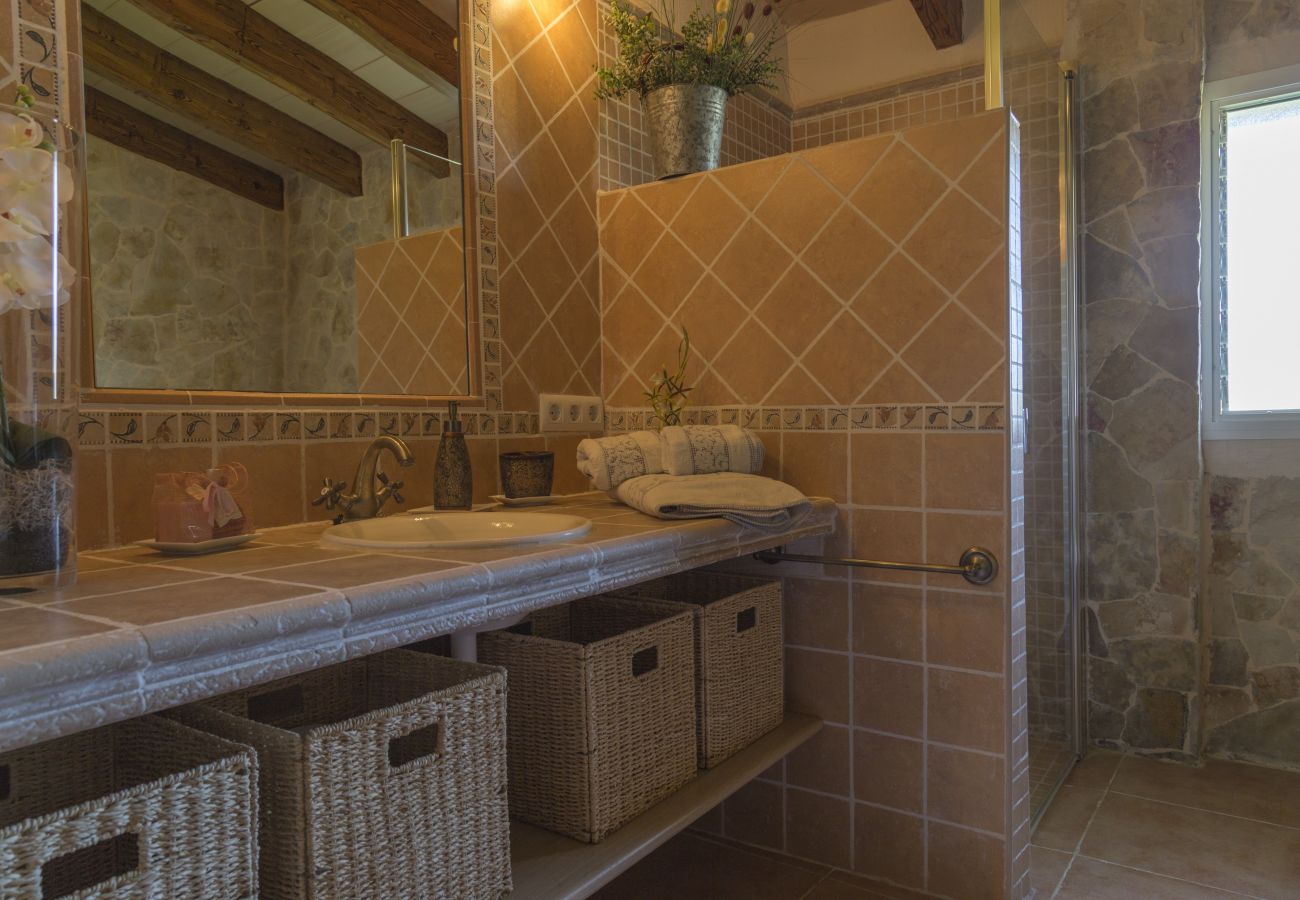 House in Muro - YourHouse Es Moyà des Pins, villa with private pool and garden in Majorca North