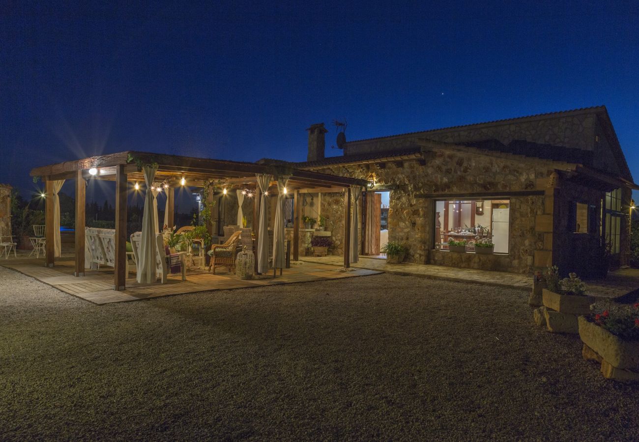 House in Muro - YourHouse Es Moyà des Pins, villa with private pool and garden in Majorca North