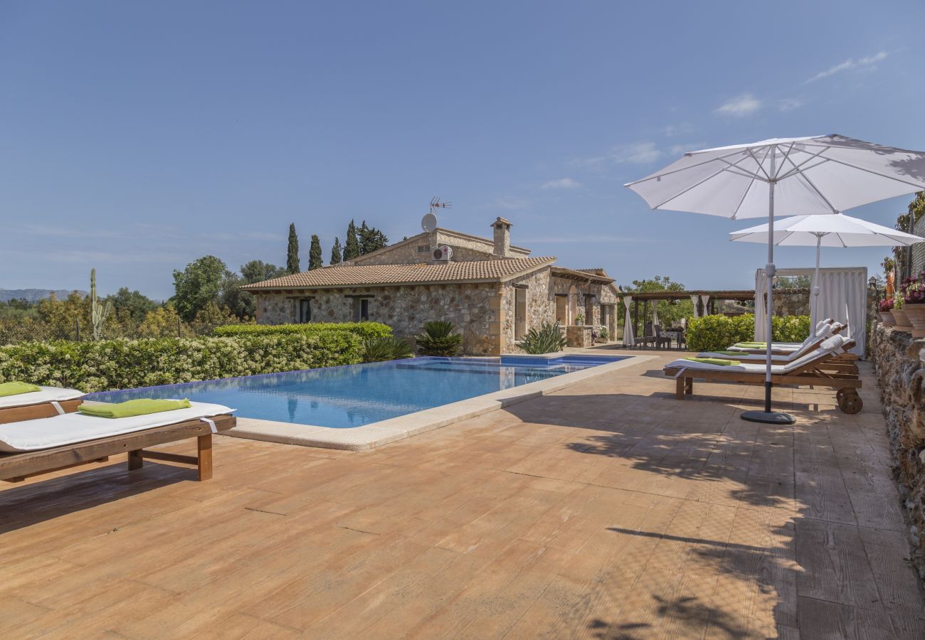 House in Muro - YourHouse Es Moyà des Pins, villa with private pool and garden in Majorca North