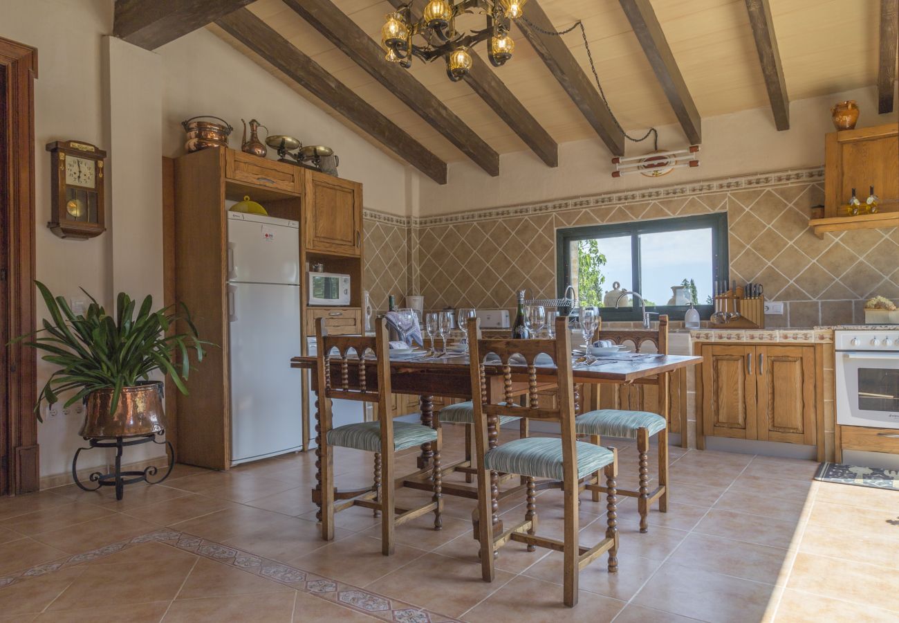 House in Muro - YourHouse Es Moyà des Pins, villa with private pool and garden in Majorca North